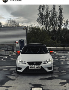 Seat Cupra with some 4D plates