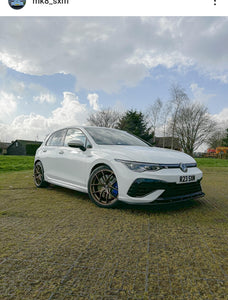 MK8 VW Golf R with some 3D gel plates