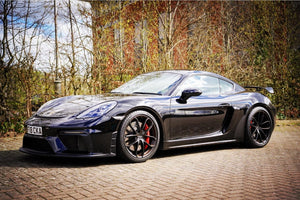 Porsche 718 Cayman GT4 with some short 3D gel plates