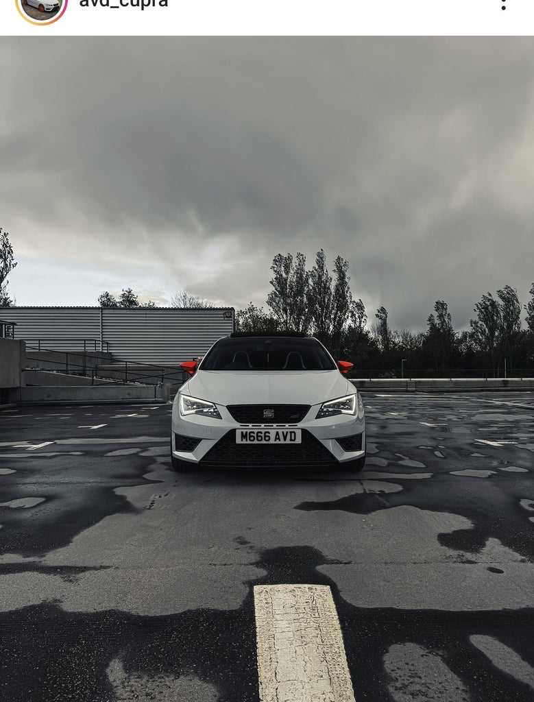 Seat Cupra with some 4D plates